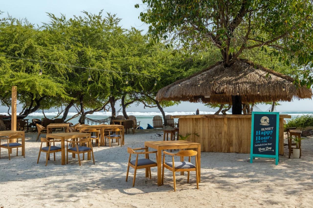 Gili Teak Beach Front Resort Gili Trawangan Eksteriør bilde